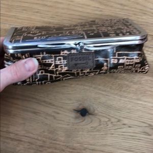 Fossil RARE pattern make-up case with mirror